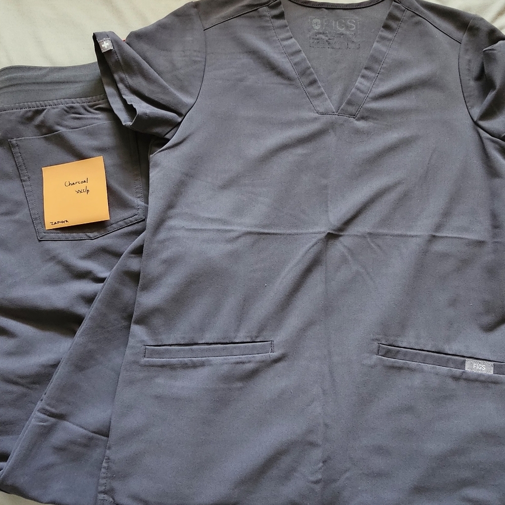 Figs scrub set (reserved for buyer)